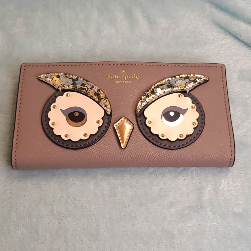 kate spade taupe owl applique wallet with gold accents